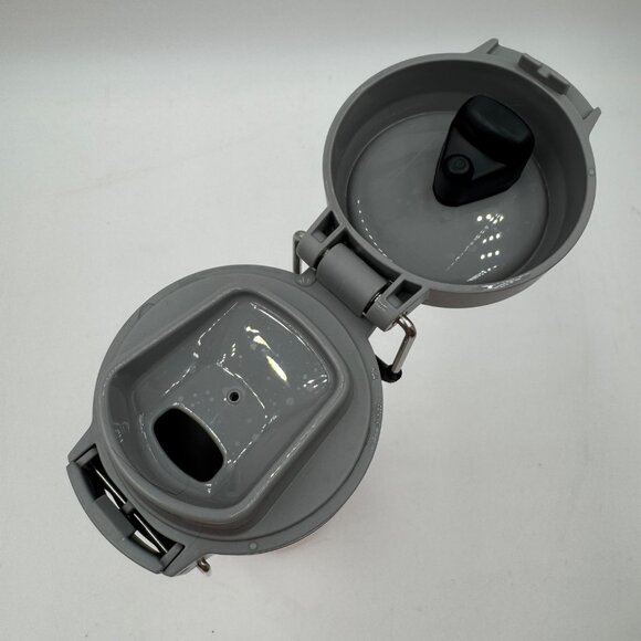 Stanley Grey/Pink Stainless Steel Quick-Flip Water Bottle - Picture 8 of 9